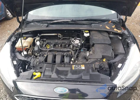 2017 Ford Focus S z USA, uszkodzony, nr VIN 1FADP3E28HL338481